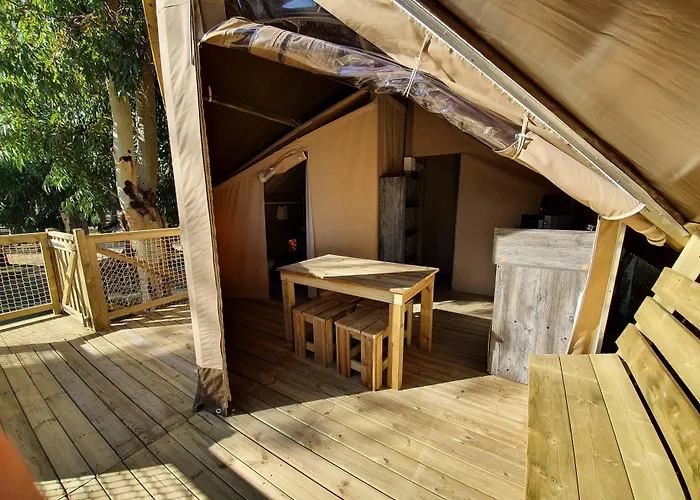 Camping La Pinede