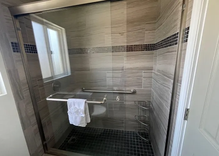 Hi View Inn&Suites