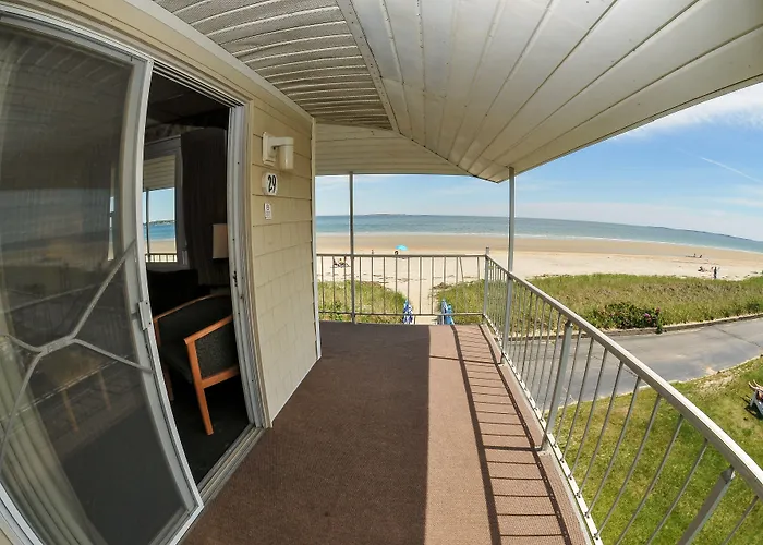 Friendship Oceanfront Suites