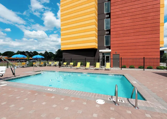Fairfield Inn & Suites By Marriott Jackson Clinton