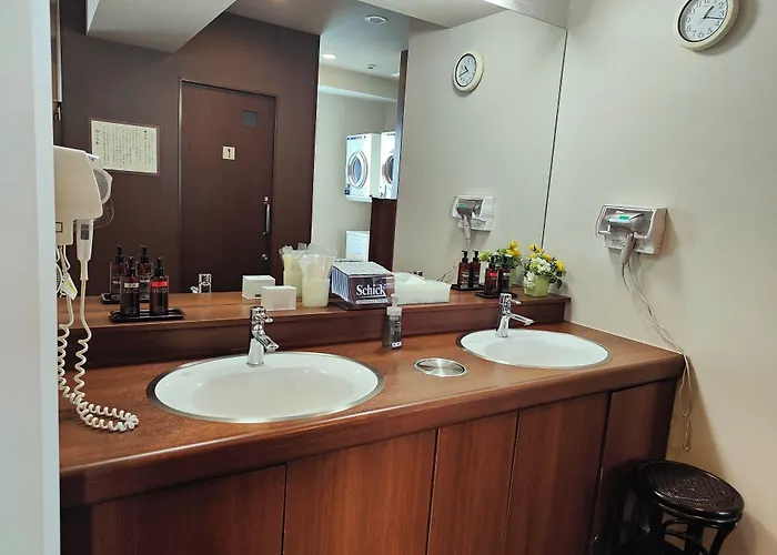 Hotel Route-Inn Ebina Ekimae