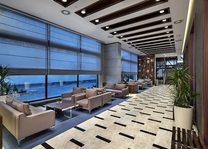 Hilton Garden Inn Izmir Bayrakli