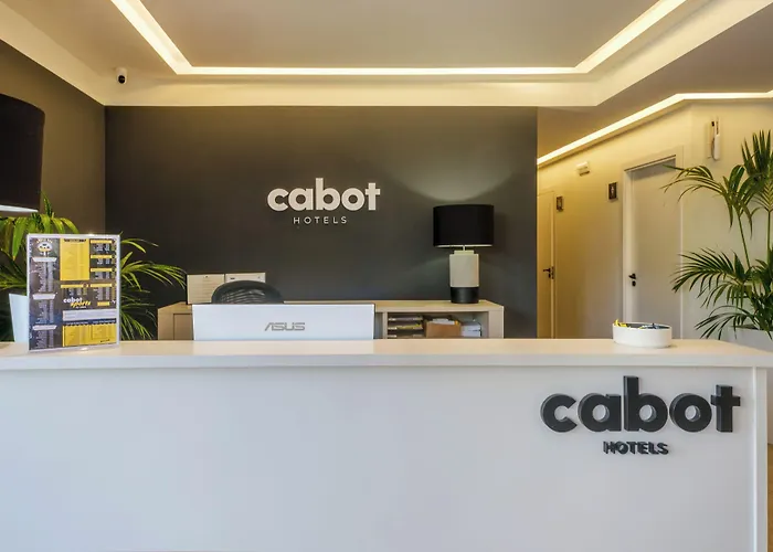 Cabot Tres Torres Apartamentos
