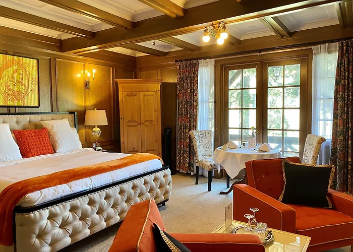 The Latch Inn