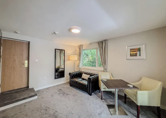 Ivy Bush Royal Hotel By Compass Hospitality