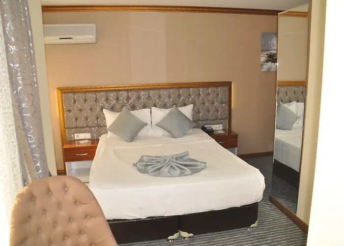Grand Sera Hotel