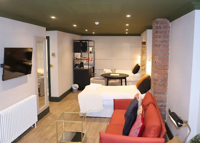 Rooms On The Prom
