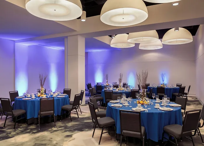 Hotel Indigo Atlanta Downtown By Ihg