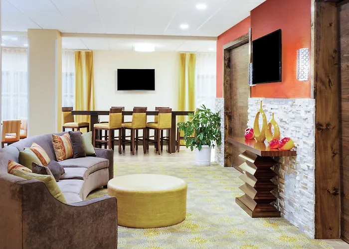 Holiday Inn Express & Suites Sandusky By Ihg