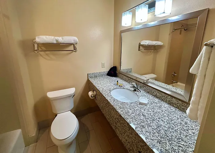 Best Western Plus Desert Poppy Inn