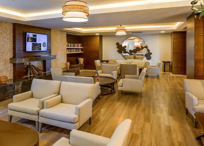 Diamond Beach Hotel & Spa Side