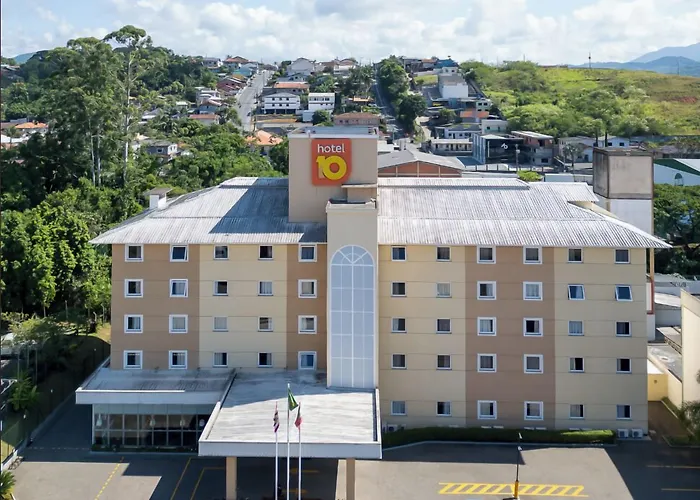 Hotel 10 Blumenau