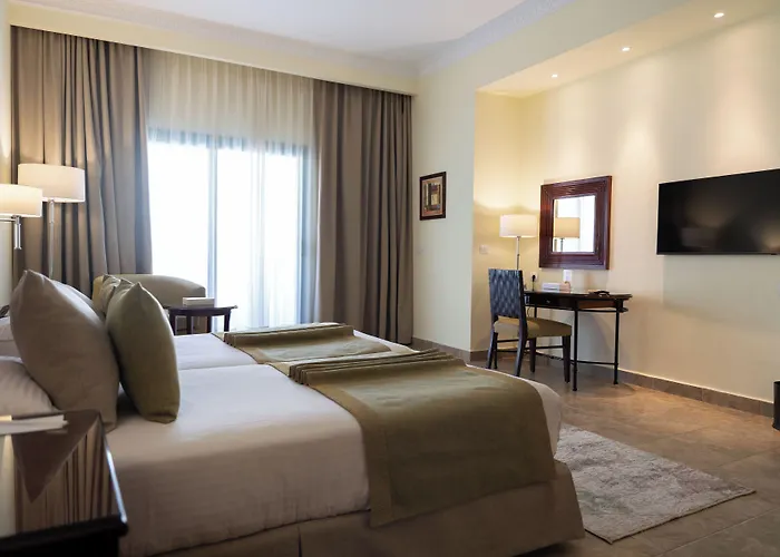 Swiss Inn Plaza Hotel