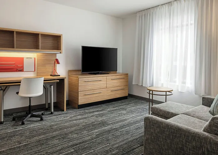 Towneplace Suites By Marriott Minneapolis Near Mall Of America