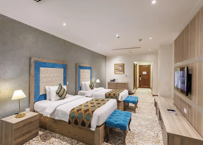 Sapphire Plaza Hotel
