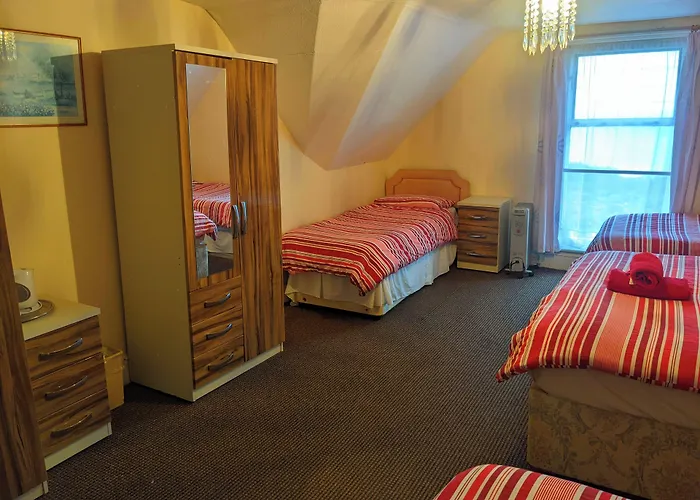 Altavia Hotel
