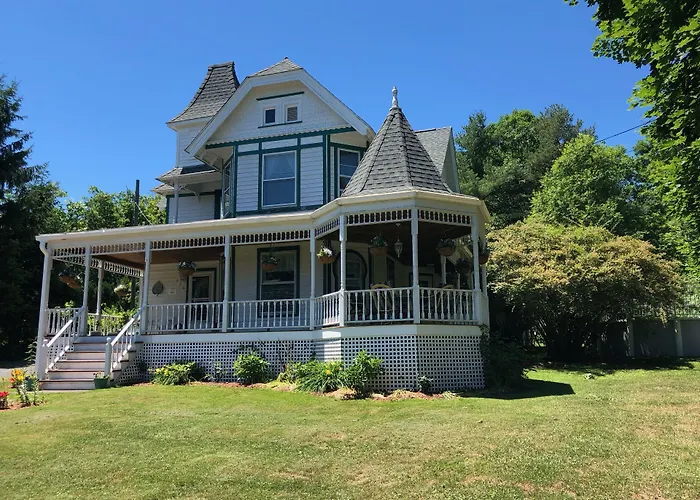 Antique Rose Inn Windham