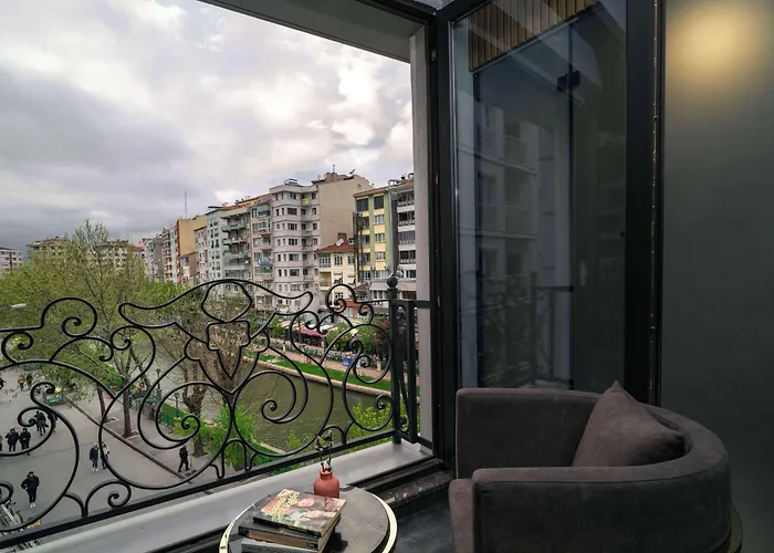 Sennacity Hotel