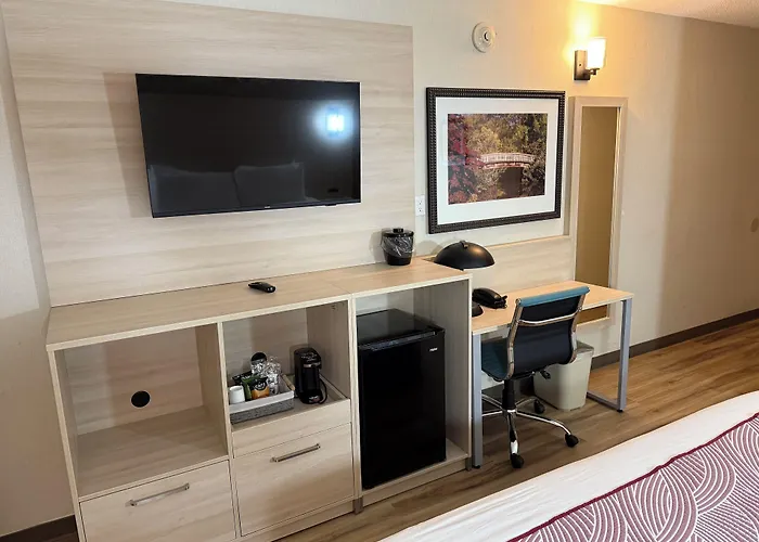 Floral Park Motor Lodge (Adults Only)