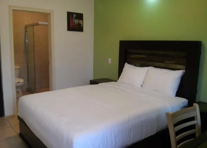 Happy Express Hotel