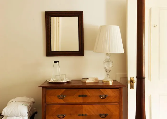 Bridgehampton Inn