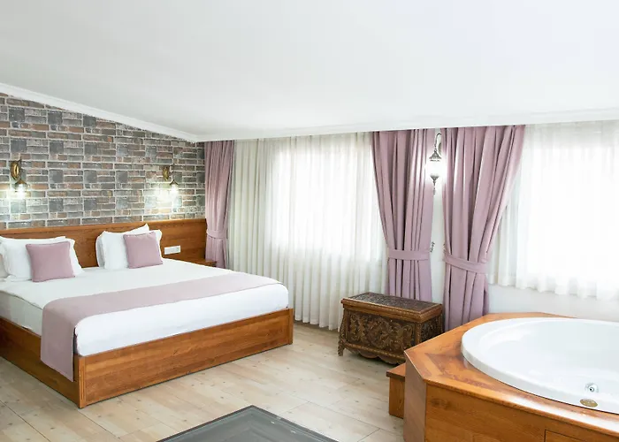 Infinity City Hotel