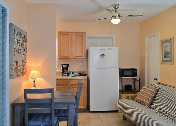 Oceanfront Sea Scape Motel