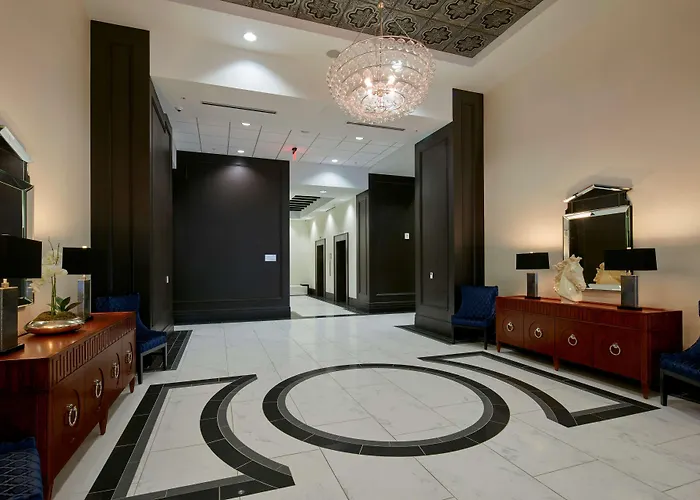 Embassy Suites Louisville Downtown