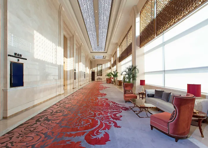 Sheraton Grand Wuhan Hankou Hotel