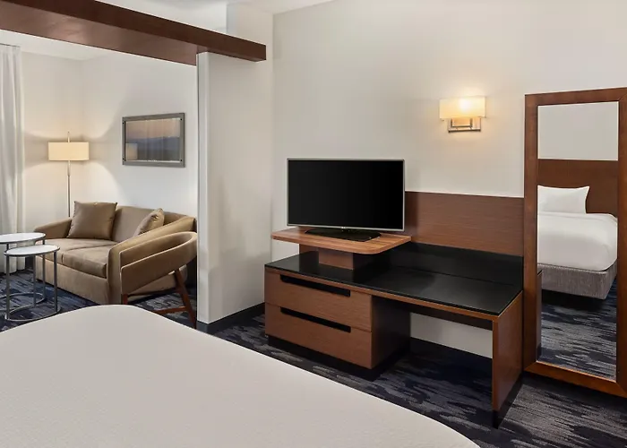 Fairfield Inn & Suites By Marriott Waterloo Cedar Falls