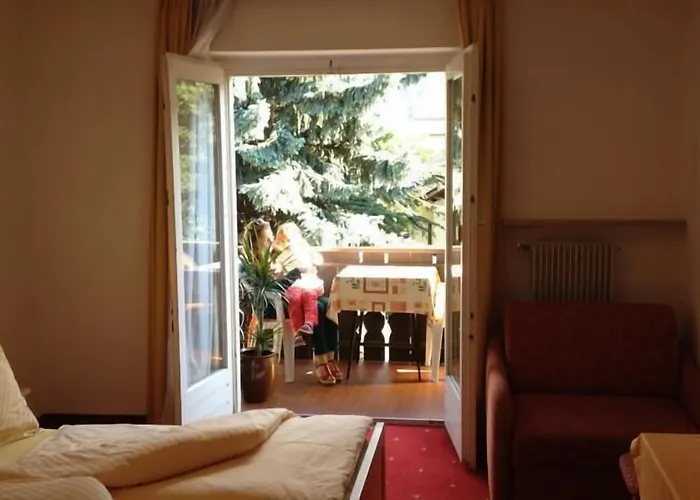 Hotel Pension Schweitzer