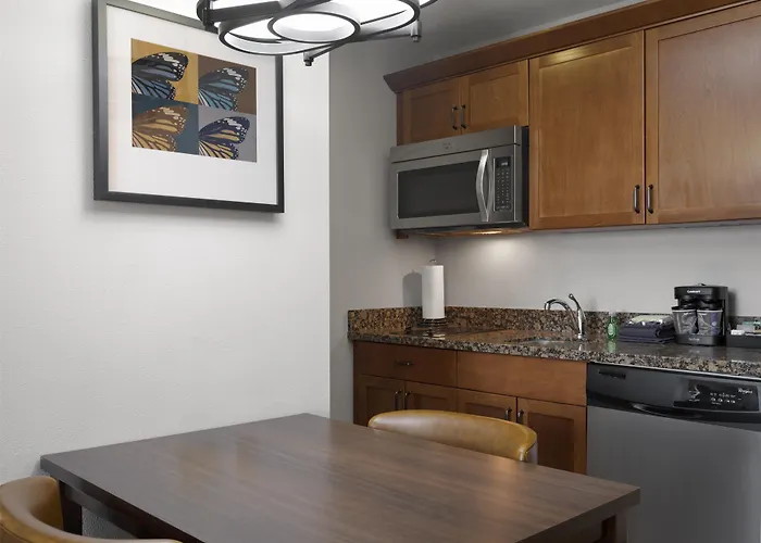 Homewood Suites By Hilton Akron/Fairlawn