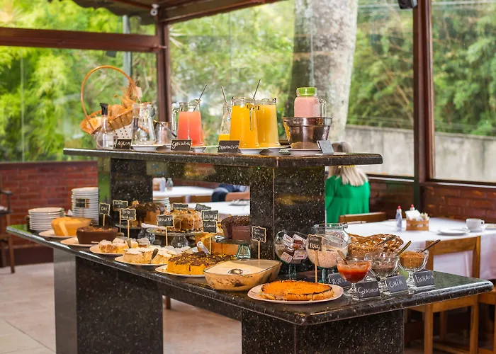 Hotel Serra Everest