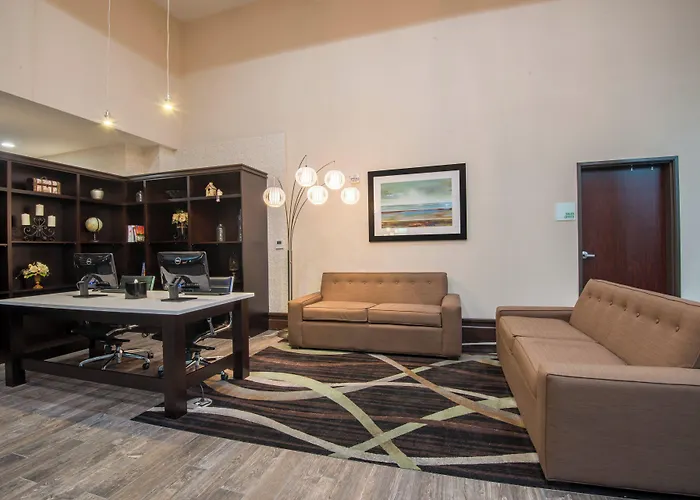Holiday Inn Salina By Ihg