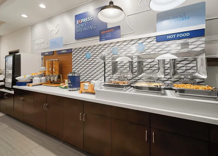 Holiday Inn Express & Suites Aiken By Ihg