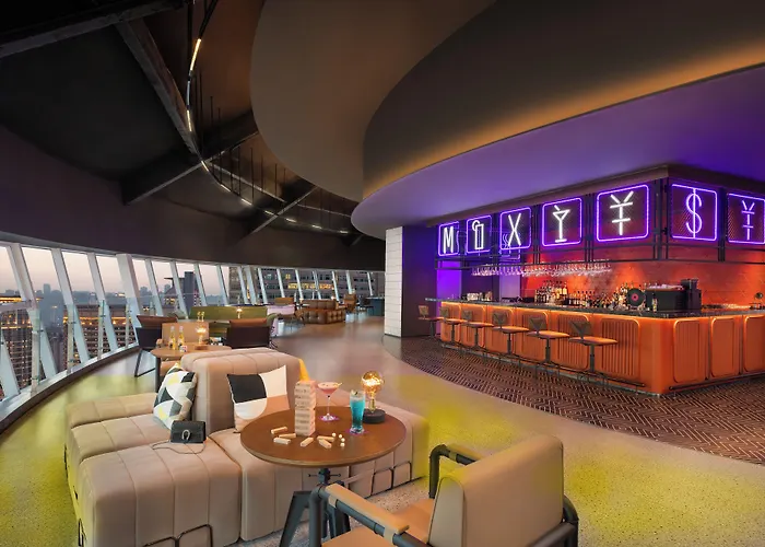 Moxy Chongqing