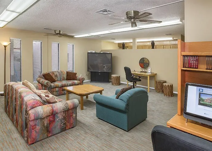 Getaways At Havasu Dunes Resort