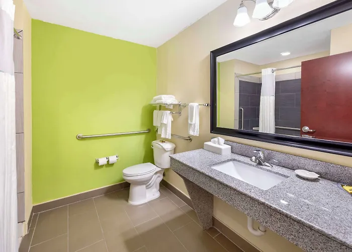 Best Western Plus Pratt