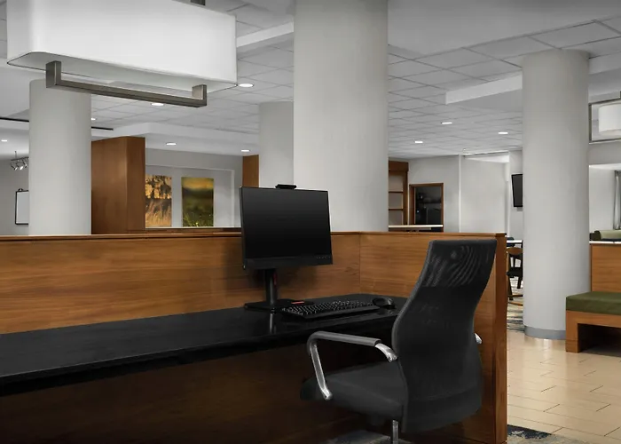 Fairfield Inn & Suites By Marriott Fayetteville North