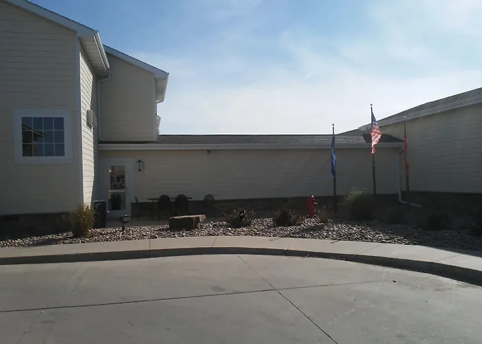 Cobblestone Hotel & Suites - Broken Bow