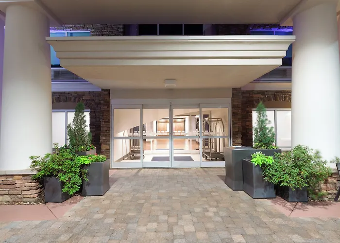 Holiday Inn Express Hotel & Suites Huntsville West - Research Park By Ihg