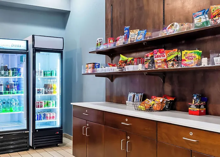 Best Western St. Louis Airport North Hotel & Suites