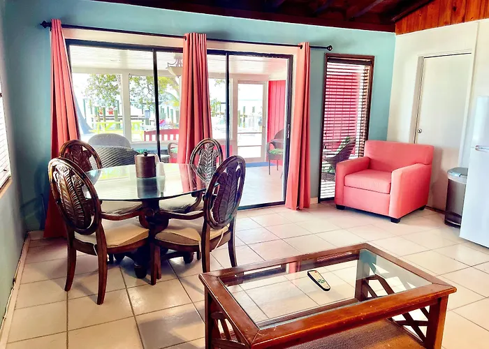 The Pelican Key Largo Cottages