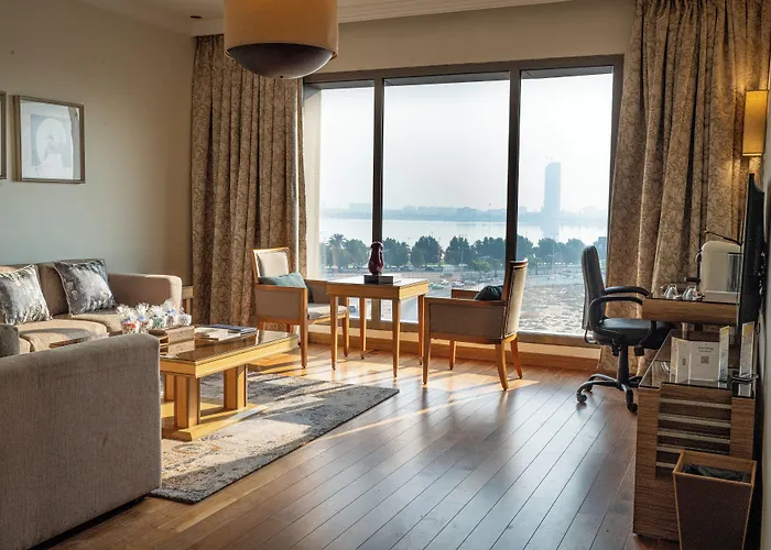 Golden Tulip Dammam Corniche Hotel