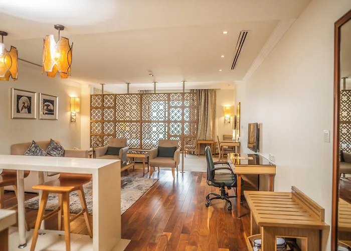 Golden Tulip Dammam Corniche Hotel