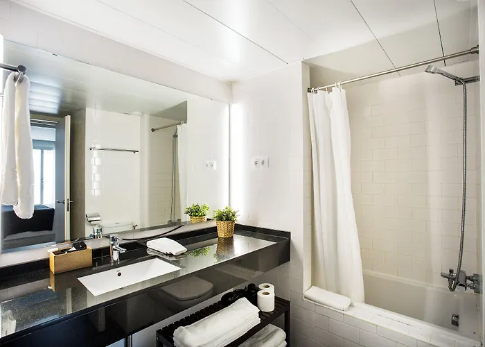 Durlet Beach Apartments