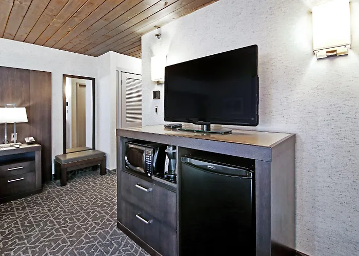 Best Western Plus Siding 29 Lodge