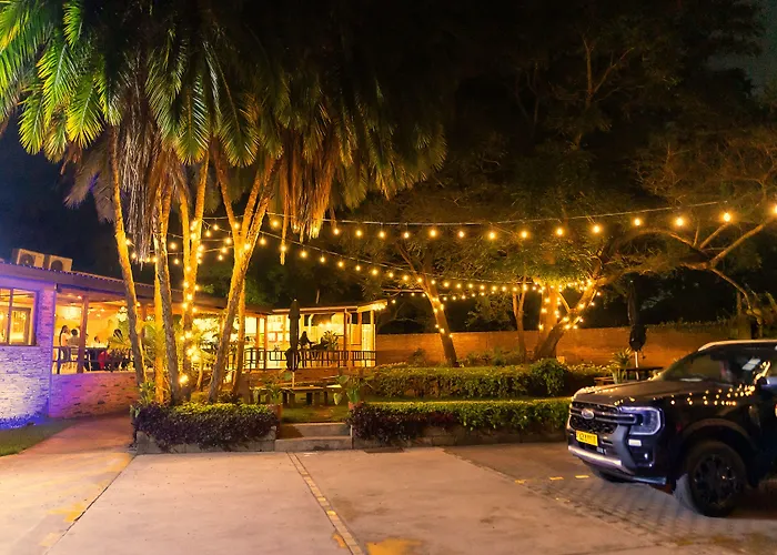 Casa Mia Lodge & Restaurant