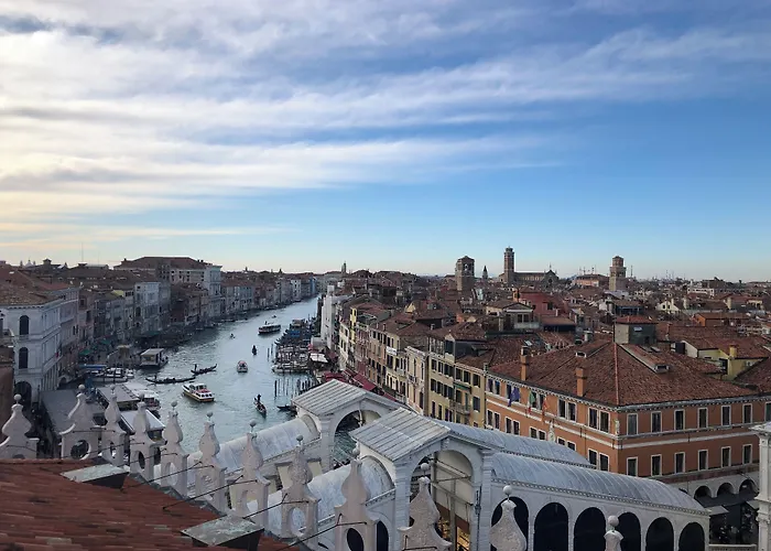 Ca' Della Scimmia - Rialto - Venice