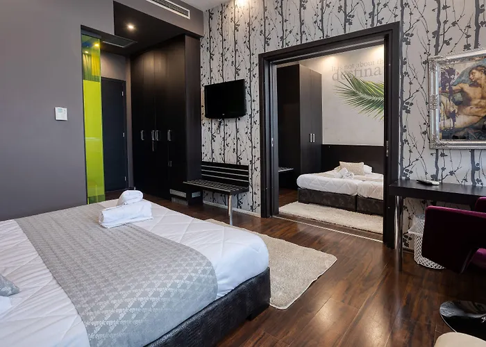 Gallery Art Hotel